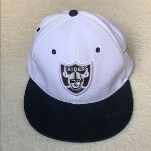 Oakland Raiders Snapback Hat